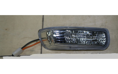 Повторитель поворота в зеркале левый  Geely EC7/Emgrand , Geely EC7RV/Emgrand