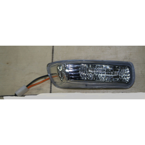 Повторитель поворота в зеркале левый  Geely EC7/Emgrand , Geely EC7RV/Emgrand