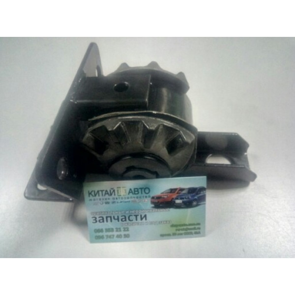 Подушка двигателя левая Chery Tiggo (1.6, до 2012г.), Chery Tiggo (1.8, до 2012г.), Chery Tiggo (2.0, до 2010г.), Chery Tiggo (2.4, до 2010г.,AT), Chery Tiggo (2.4, до 2010г.,MT), Lifan X60 (1.8)