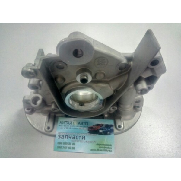 Маслонасос Geely CK1 (до 2009г.), Geely CK1F (с 2011г.), Geely CK2, Geely MK Cross, Geely MK1 (1.6, до 2010г.), Geely MK2 (1.5, с 2010г.), Lifan 320 (Smily)