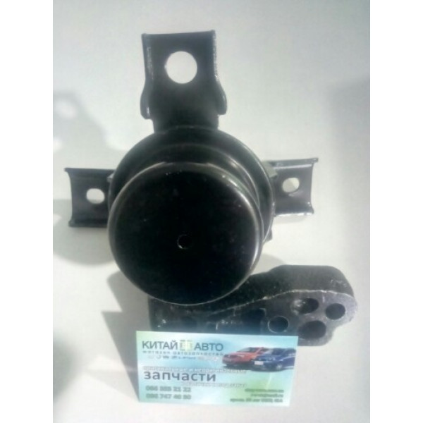 Подушка двигателя правая Geely CK1 (до 2009г.), Geely CK1F (с 2011г.), Geely CK2