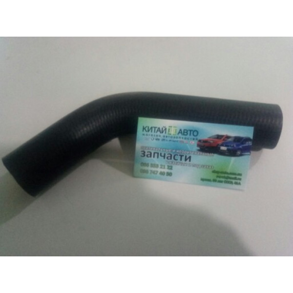 Патрубок радиатора охлаждения верхний Geely CK1 (до 2009г.), Geely CK1F (с 2011г.), Geely CK2, Geely MK Cross Hatchback (1.5 MT 2010-2015), Geely MK1 Sedan (1.6 MT 2007-2011), Geely MK2 Sedan (1.5 MT 2009-2014)