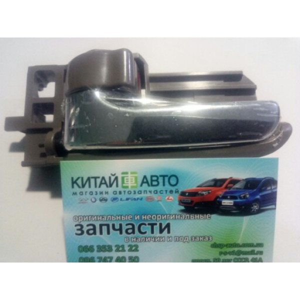 Ручка дверей внутрішня ліва Geely MK1 (1.6, -2010р.), Geely MK2 (1.5, 2010р.-), Geely MK Cross