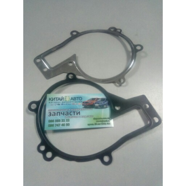 Прокладка водяного насоса (помпы) Chery Eastar (2.0, B11, ACTECO), Chery Eastar (B11,2.4, ACTECO), Chery Elara (2.0), Chery M11, Chery M12 (HB), Chery Tiggo (1.6, до 2012г.), Chery Tiggo (1.8, до 2012г.), Chery TiggoFL (1.8, с 2012г.)