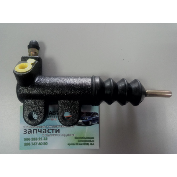 Цилиндр сцепления рабочий (оригинал) Chery A13, Forza (HB), Chery A13, Forza (Sedan), Chery Amylet FL (1.5)