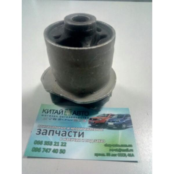 Сайлентблок задньої балки (Yamato Польща) Geely GC6 (LG-4), Geely MK Cross, Geely MK1 (1.6, до 2010р.), Geely MK2 (1.5, з 2010р.), Great Wall Haval (M4)